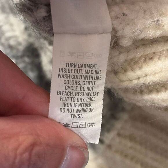 Aerie Gray Cream Wool Blend 1/4 Zip Pullover Sweater Oversized XL - Picture 9 of 9